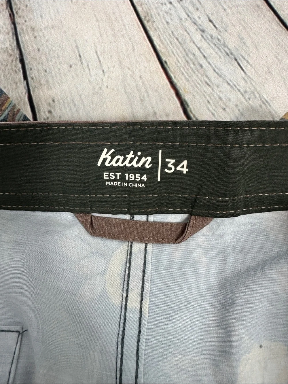 Katin Mallow Hybrid Trunks in a tropical floral print size 34